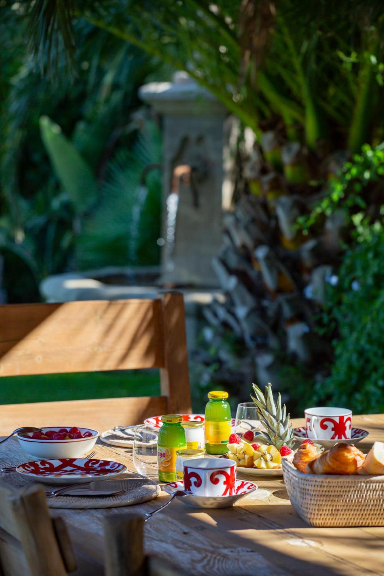 Vyylla Private Resort Сен-Тропе Номер фото
